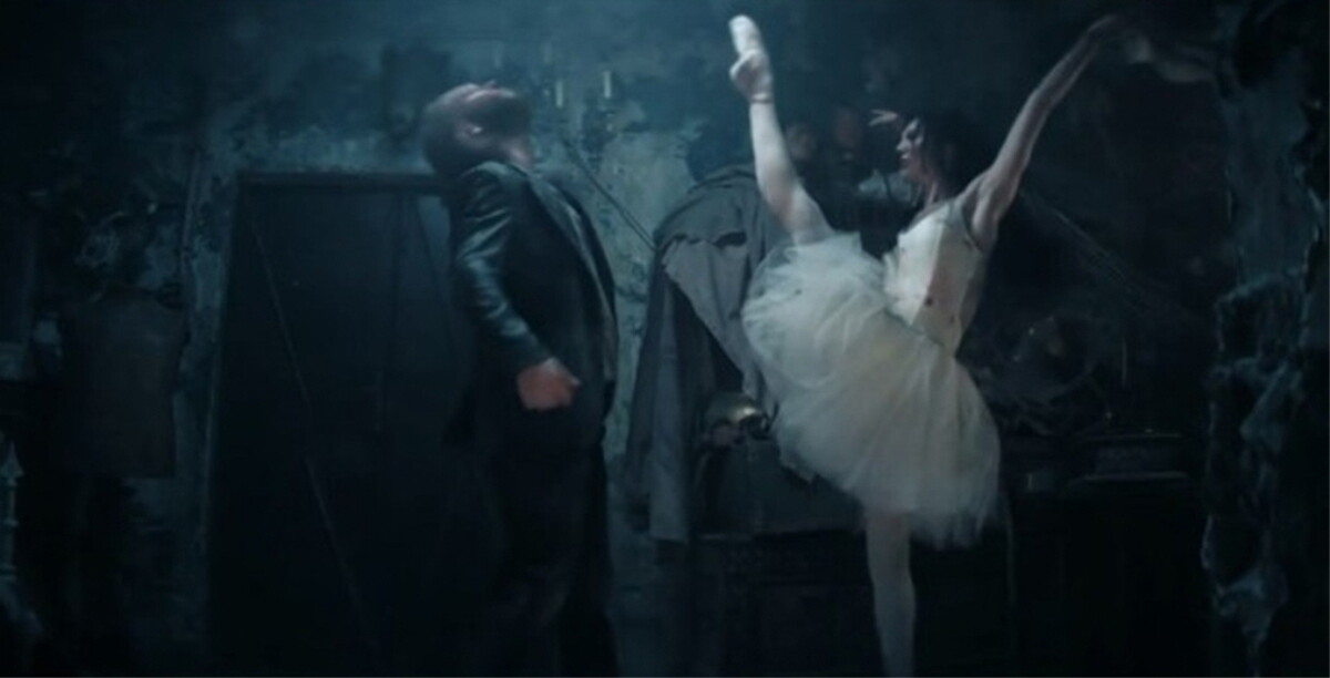 영화 ‘치명적이고 아름다운’, 우마 서먼X존 윅 제작진이 작정하고 만든 ‘미친 액션’